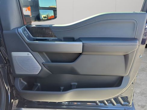 Used 2024 Ford F250 Lariat w/ Lariat Ultimate Package image 13