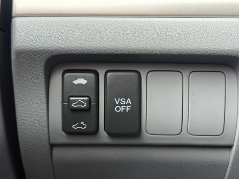 Used 2004 Acura TSX FWD image 15