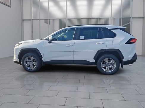 New 2025 Toyota RAV4 XLE image 2