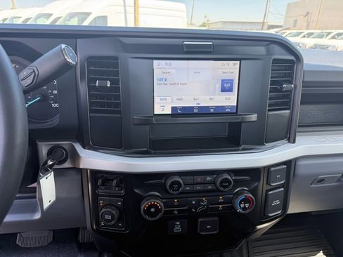 New 2026 Ford F250 XL w/ XL Chrome Package AWD/4WD image 8