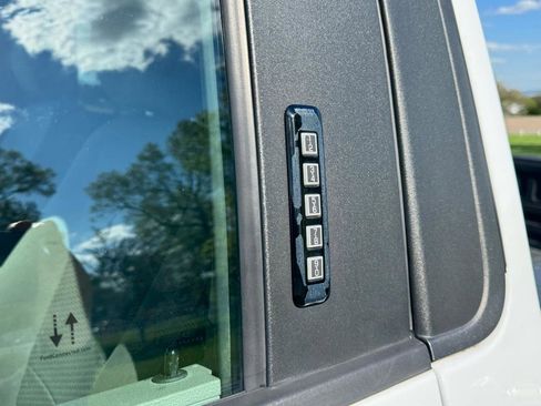 Used 2020 Ford F250 XLT w/ XLT Value Package AWD/4WD image 21