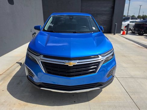 Used 2024 Chevrolet Equinox LT AWD/4WD image 2
