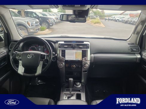 Used 2023 Toyota 4Runner SR5 Premium w/ SR5 Premium Package AWD/4WD image 20