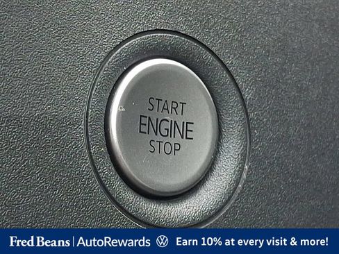 Certified 2024 Volkswagen ID.4 Pro S AWD/4WD image 30