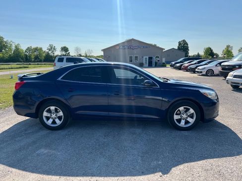 Used 2013 Chevrolet Malibu LT FWD image 1