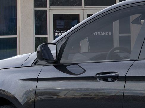 New 2024 Ford Edge SE w/ Black Appearance Package image 21