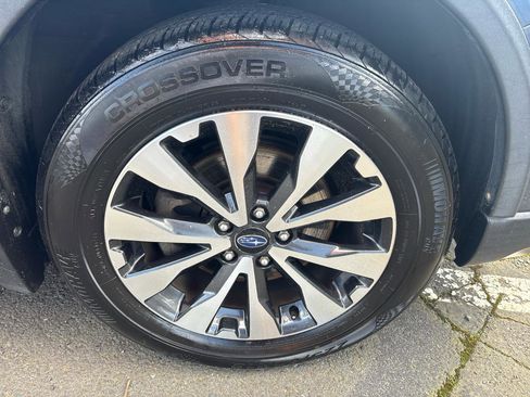 Used 2016 Subaru Outback 2.5i Limited AWD/4WD image 44