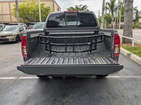 Used 2020 Nissan Frontier SV RWD image 6