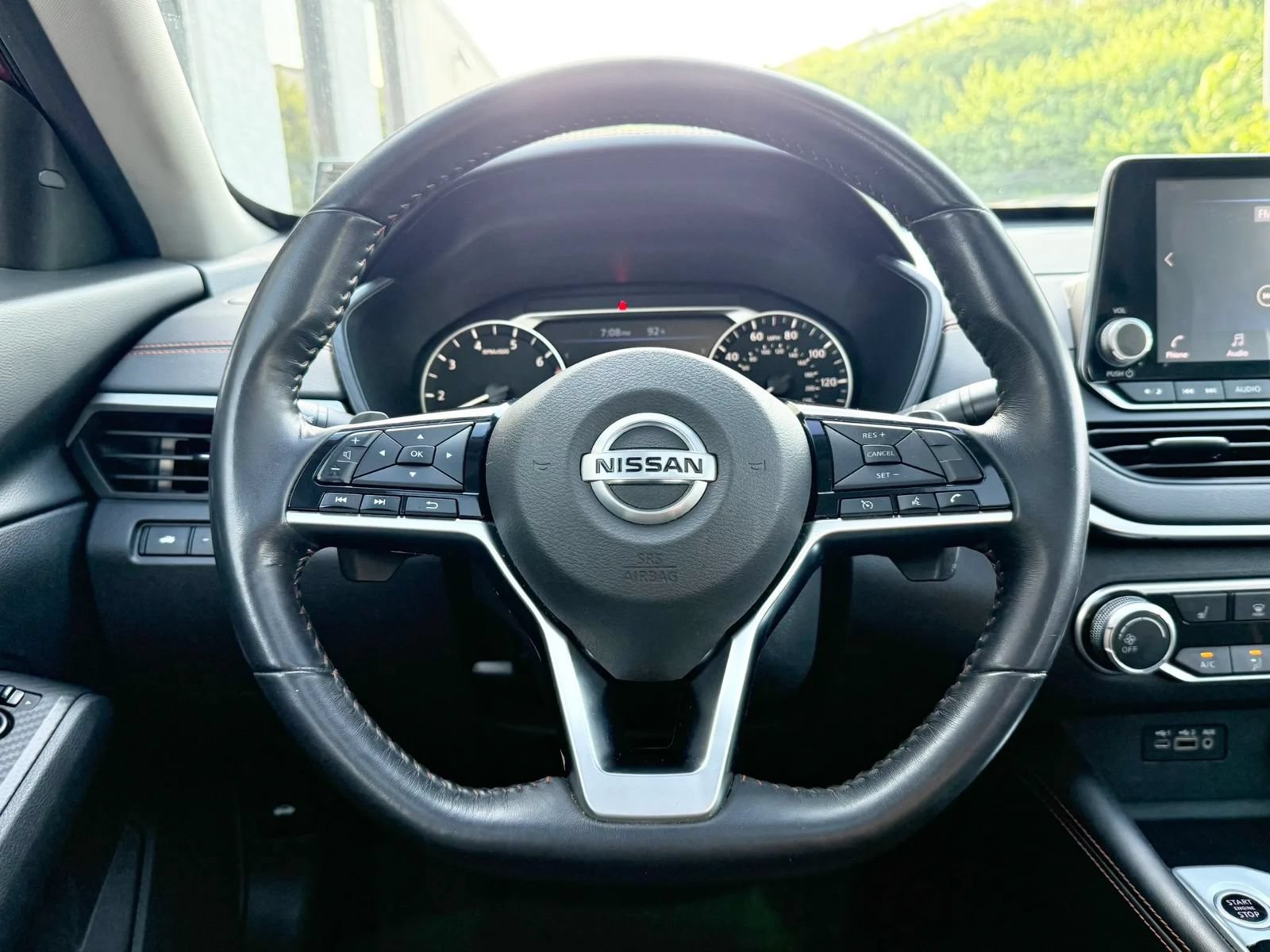 Used 2019 Nissan Altima 2.5 SR w/ SR Premium Package AWD/4WD image 13