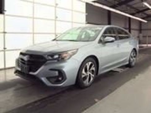 Used 2024 Subaru Legacy Premium image 4