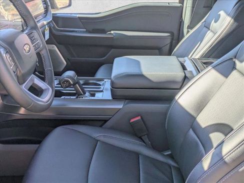 New 2025 Ford F150 Lariat w/ Equipment Group 502A High image 16