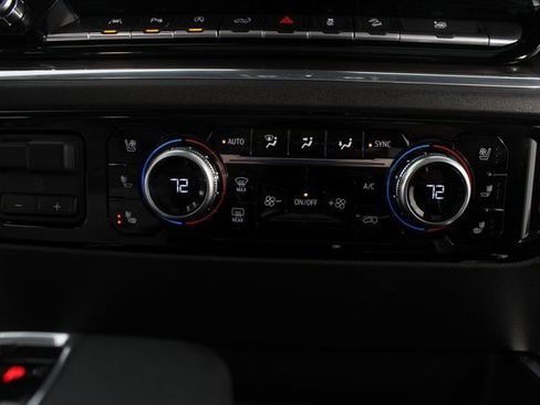 Used 2024 GMC Sierra 1500 SLT w/ SLT Premium Plus Package image 7