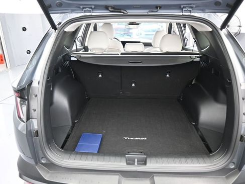 Used 2025 Hyundai Tucson SEL AWD/4WD image 43