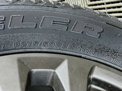 Used 2016 INFINITI QX80 Limited w/ All Season Package image 33