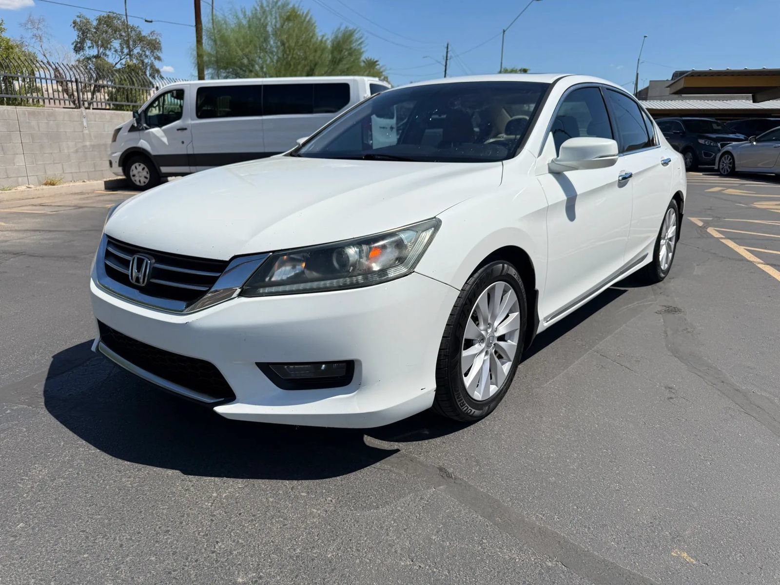 Used 2015 Honda Accord EX image 1