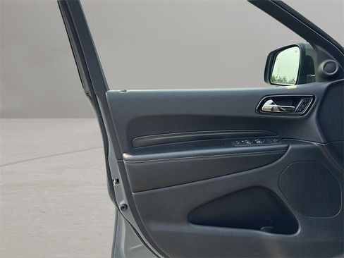 Used 2022 Dodge Durango GT image 27