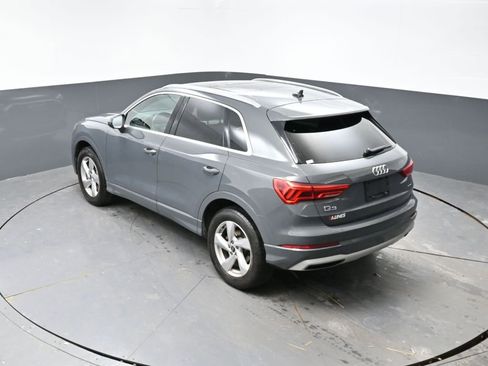 Used 2021 Audi Q3 2.0T Premium image 18
