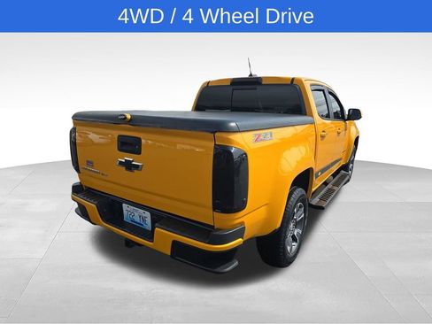Used 2018 Chevrolet Colorado Z71 AWD/4WD image 5