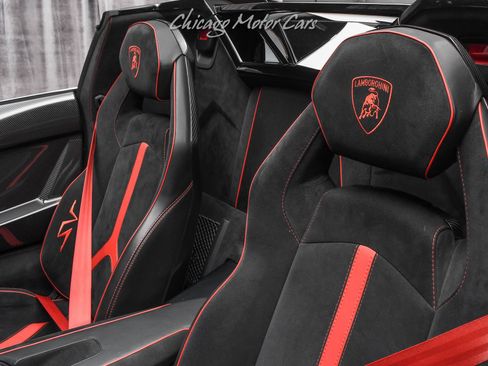 Used 2016 Lamborghini Aventador LP 750-4 Superveloce AWD/4WD image 19