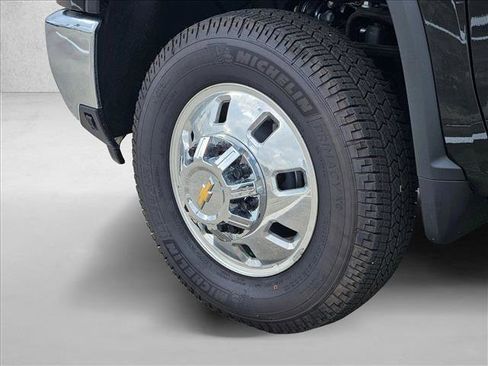 New 2026 Chevrolet Silverado 3500 LTZ w/ LTZ Texas Edition AWD/4WD image 10