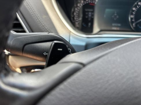 Used 2016 Lincoln MKX Select w/ Select Plus Package image 25