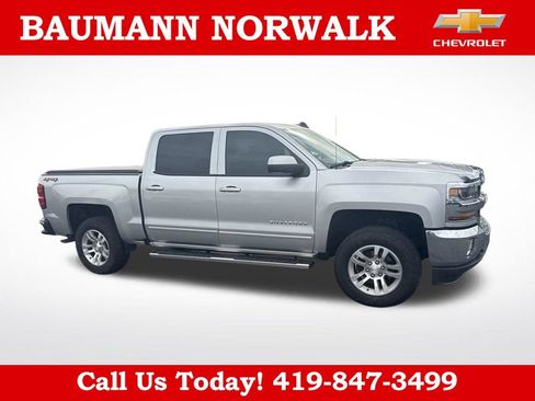 Used 2018 Chevrolet Silverado 1500 LT w/ All Star Edition AWD/4WD image 4