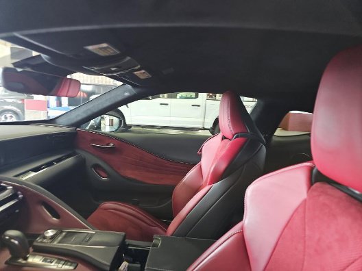 Used 2018 Lexus LC 500 Coupe RWD image 18