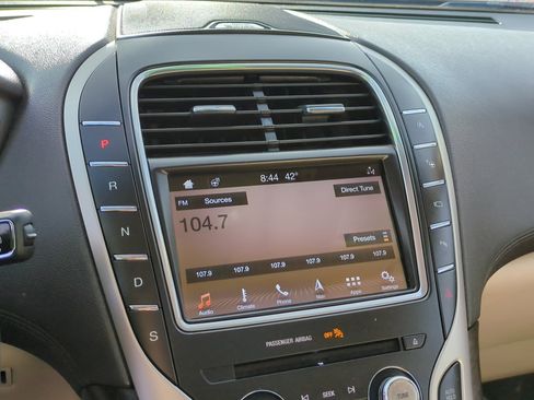 Used 2019 Lincoln Nautilus Reserve w/ Ultimate Package image 22