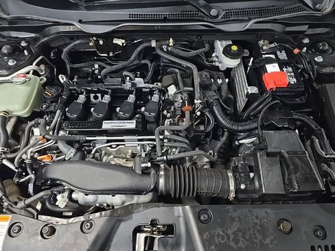 Used 2018 Honda Civic Touring image 13