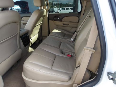 Used 2010 Chevrolet Tahoe 4WD Hybrid image 10