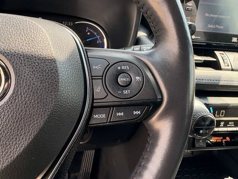 Used 2019 Toyota RAV4 XSE w/ XSE Weather Package AWD/4WD image 27