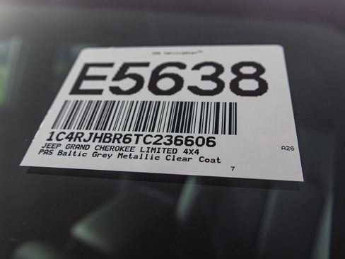 New 2026 Jeep Grand Cherokee Limited w/ Limited Altitude Package AWD/4WD image 49