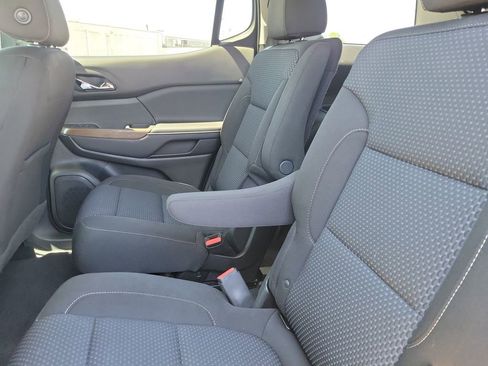 Used 2021 GMC Acadia SLE w/ Driver Convenience Package AWD/4WD image 12