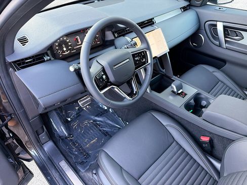 New 2026 Land Rover Discovery Sport Landmark AWD/4WD image 25