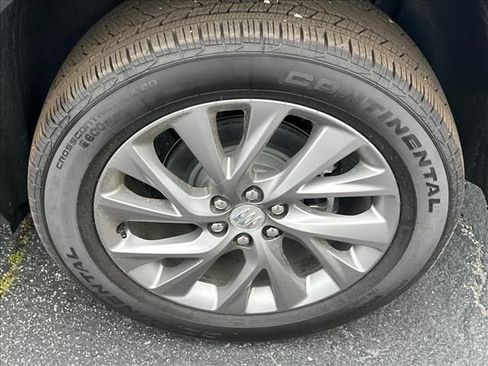 New 2026 Buick Enclave Preferred w/ Power Package FWD image 17