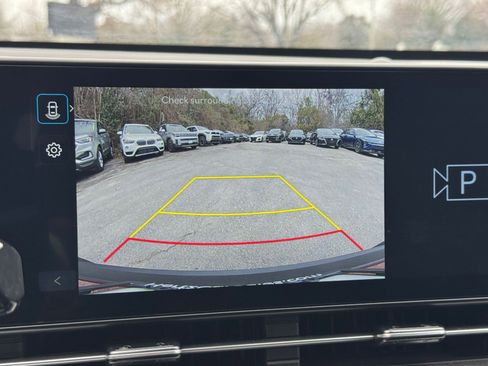 Used 2025 Hyundai Kona SEL image 21