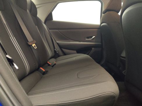 Used 2024 Hyundai Elantra SEL FWD image 19