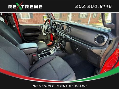 Used 2022 Jeep Wrangler Unlimited Sport AWD/4WD image 17