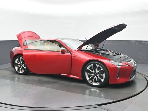 Used 2018 Lexus LC 500 Coupe w/ Performance Package RWD image 38