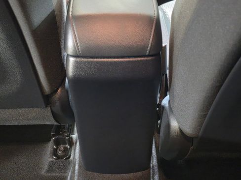 Used 2023 Kia Soul LX w/ LX Technology Package image 16