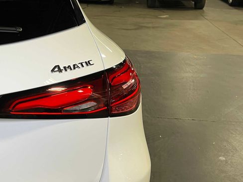 Certified 2025 Mercedes-Benz GLC 300 4MATIC image 16