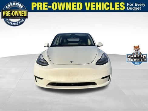 Used 2021 Tesla Model Y Long Range image 1