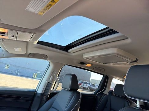 Used 2025 Honda Odyssey Touring image 18