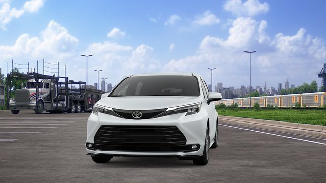 New 2026 Toyota Sienna XLE FWD image 3
