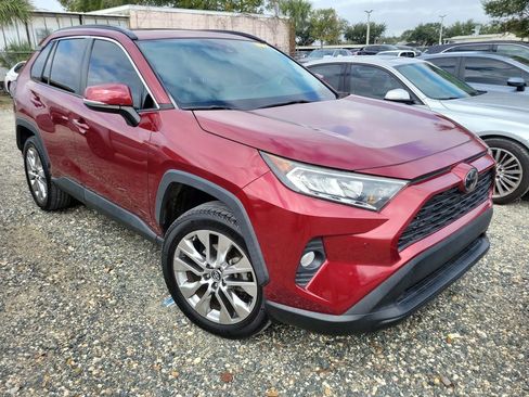 Used 2019 Toyota RAV4 XLE Premium w/ Advanced Technology Package image 2