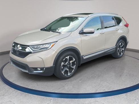Used 2019 Honda CR-V Touring image 1
