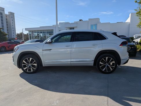 New 2026 Volkswagen Atlas Cross Sport SEL Premium R-Line AWD/4WD image 5
