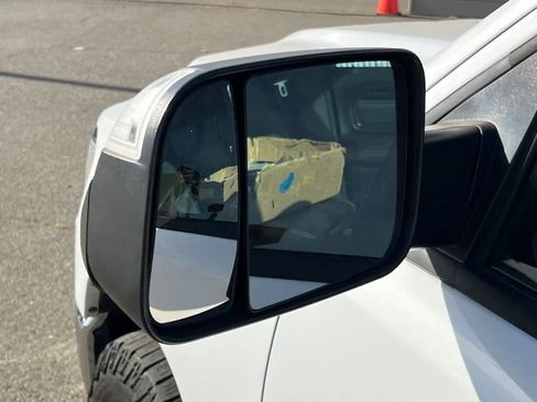 Used 2019 RAM 1500 Big Horn RWD image 11