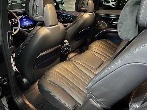 New 2026 Mercedes-Benz EQS 400 4MATIC SUV image 20