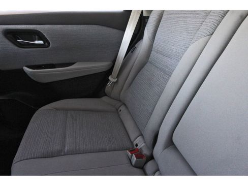 Used 2023 Nissan Rogue SV FWD image 11